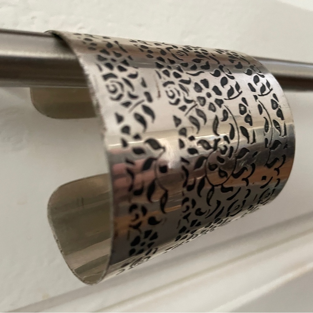 Pair Silver Floral Patterned Cuff Bracelet